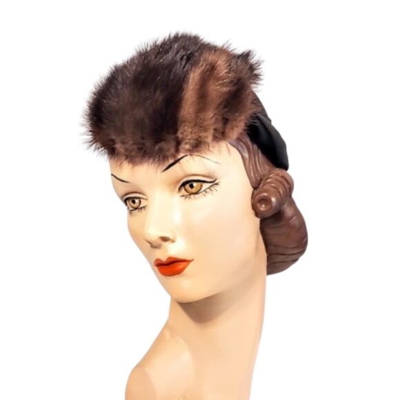1940s Genuine Vintage Small Brown Tilt Style Hat With Mink Fur Trim - Picture 2 of 6